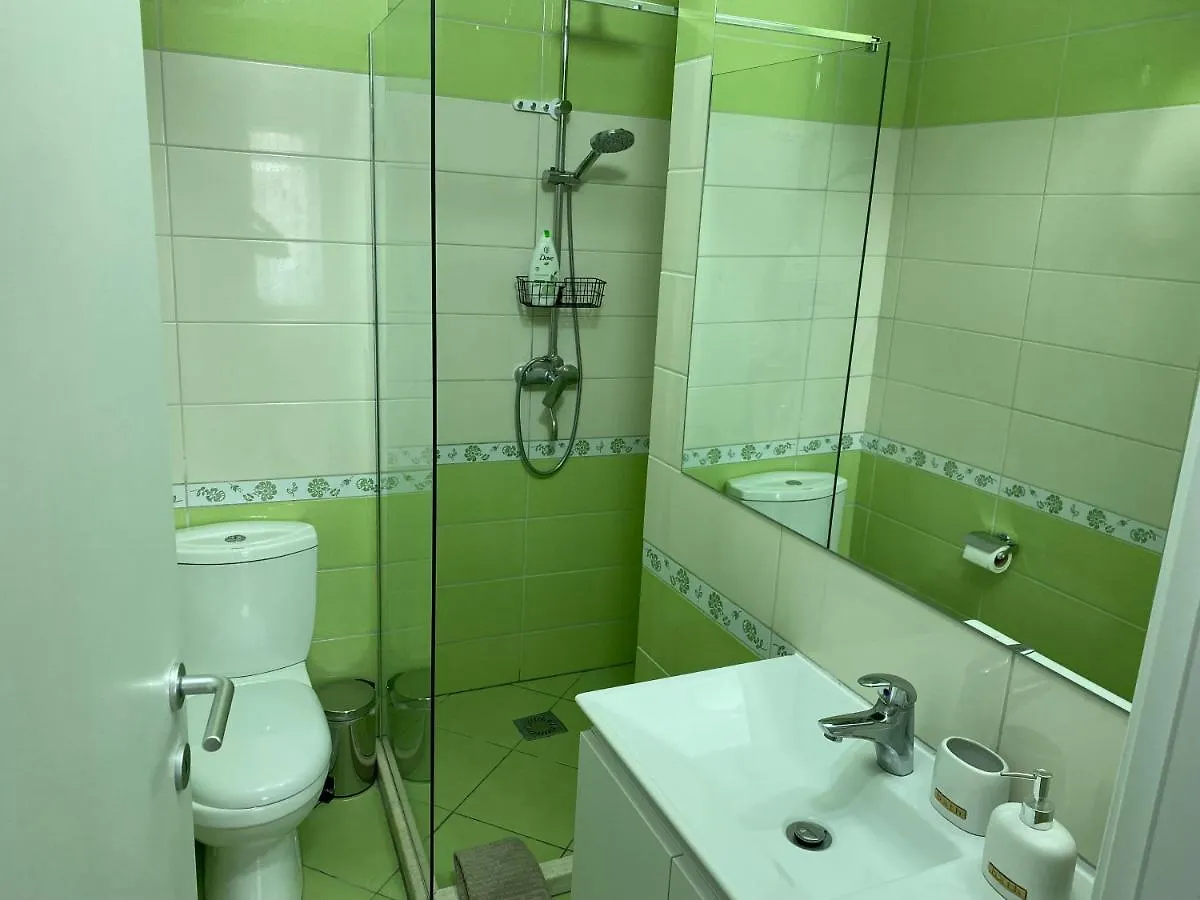 Snajder Apartment, 50M Beach, 2 Bedrooms, 2 Bathrooms, 1Living Room, Self Check-In Apartment